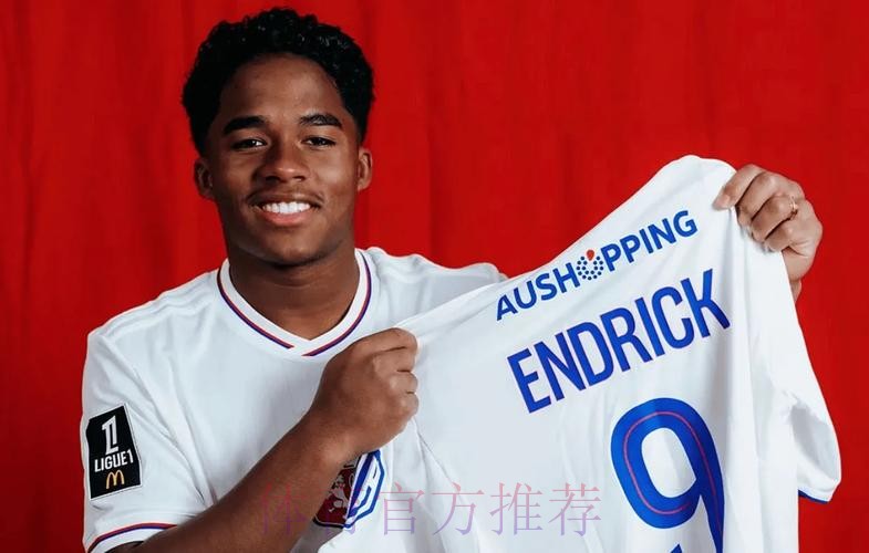 马卡:恩德里克从未考虑离开皇马 他正在等待机会 马卡:恩德里克从未考虑离开皇马 他正在等待机会